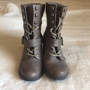 Heeled combat boots